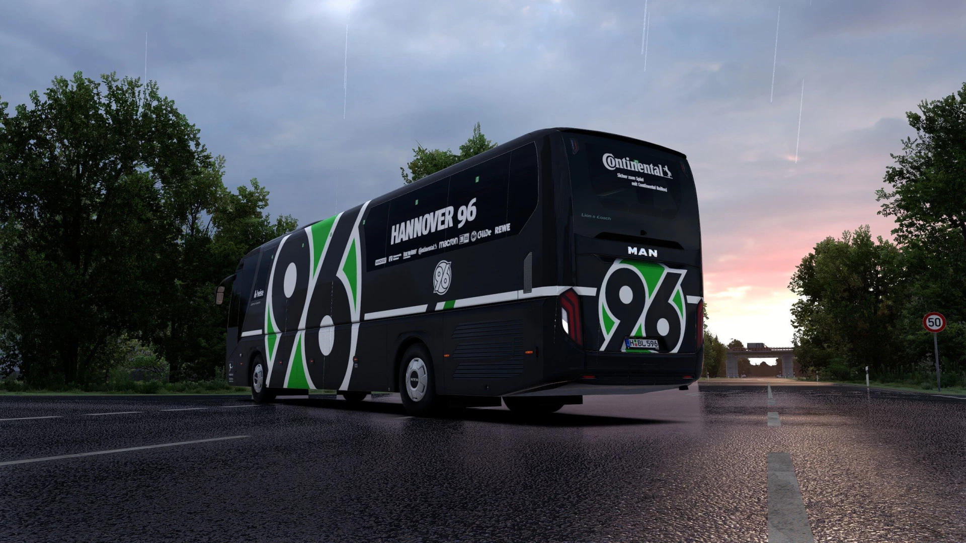 man-lions-coach-hannover-96-team-bus-skin-v10