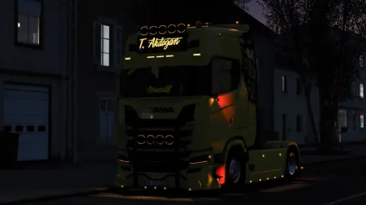 tanju-akdogan-scania-s540-pikachu