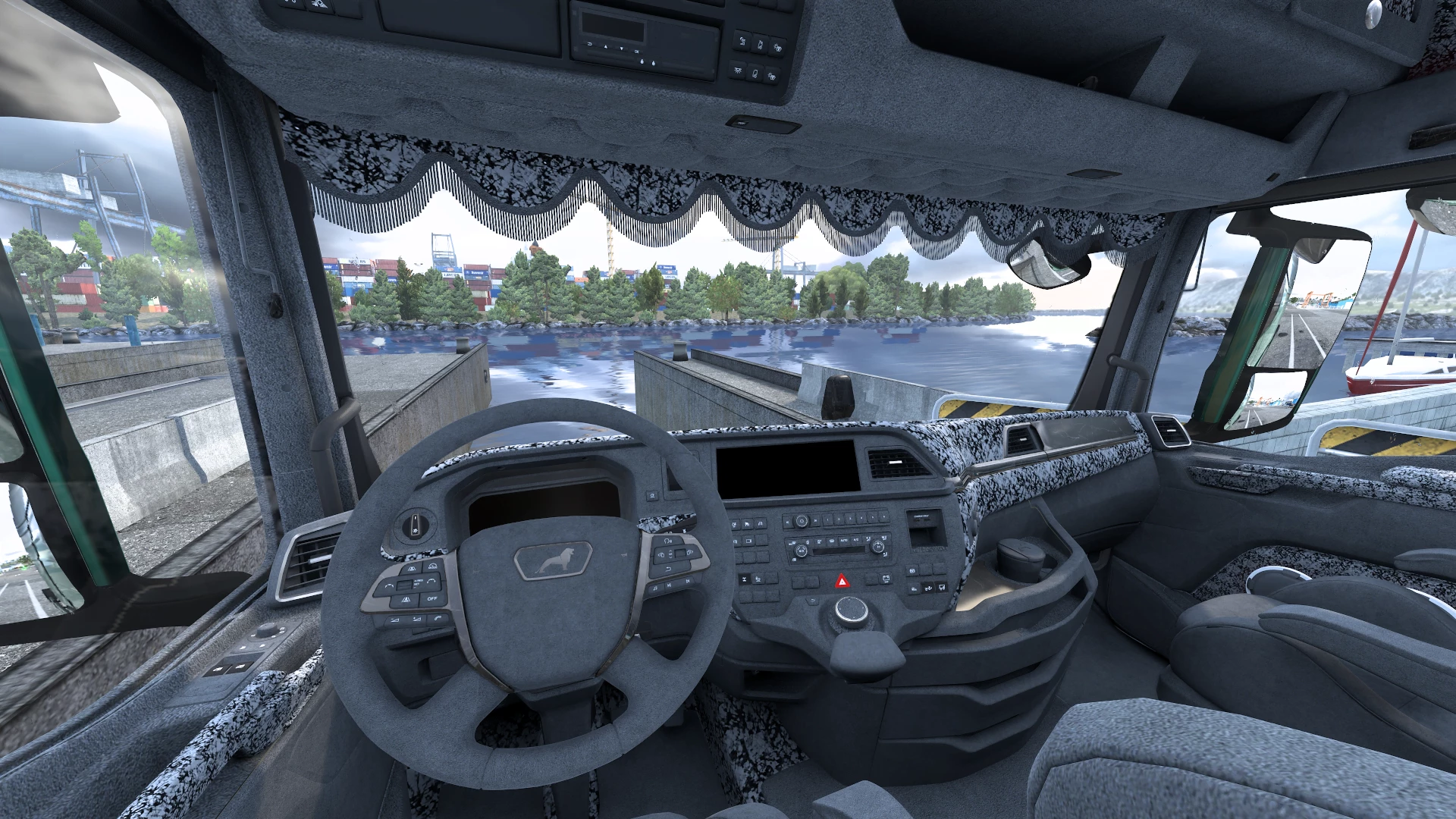 man-tgx-dutch-style-interior