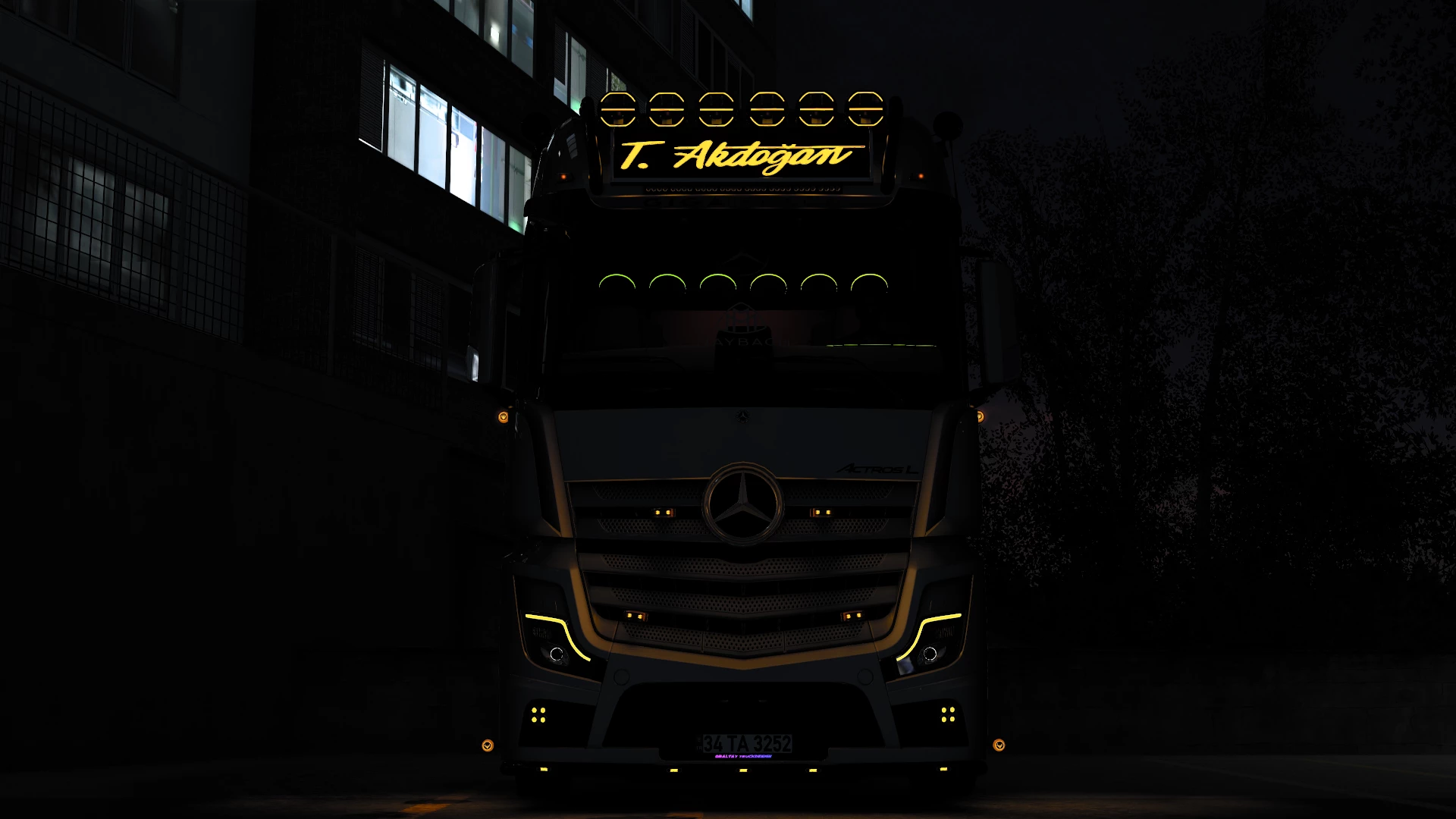 tanju-akdogan-actros-l-maybach