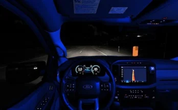 Road Trip Ford Blue Cabin Light v1.0