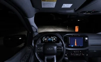 Road Trip Ford Ice White Cabin Light