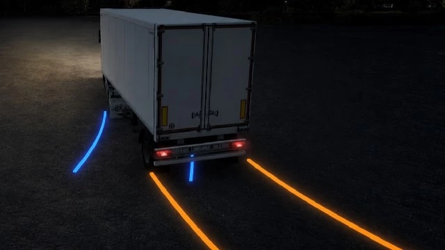 cover_ets2-reverse-posture-assistant-v0112_5KEHL470cNnua2